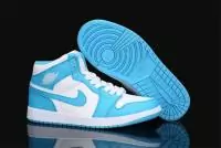 baskets montantes homme nike air jordan 1 retro blanc bleu